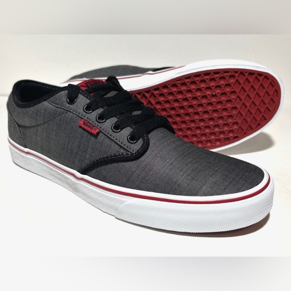 Vans Atwood sneakers in Black/Chili Men’s Size 9 NWOT